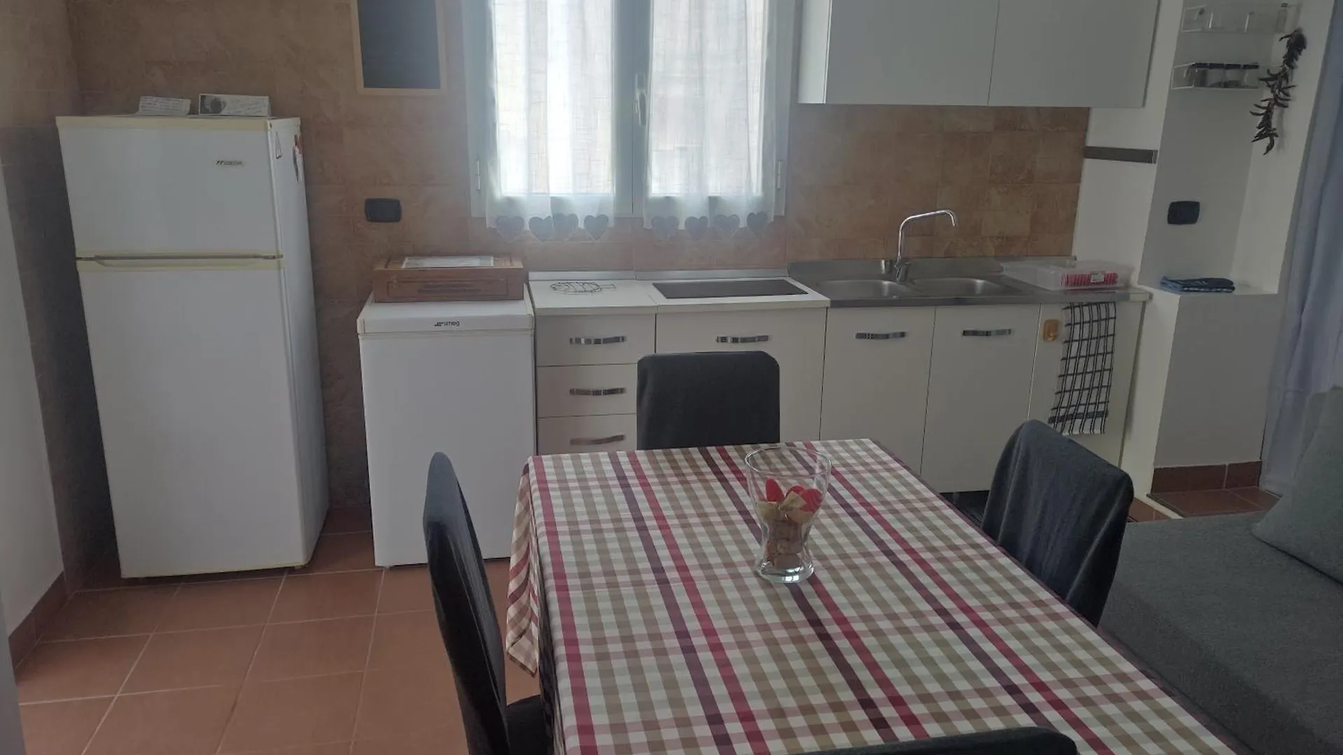 Vacanzella Casa Vacanza Appartamento In Centro Con Terrazzo Neapol 0*,  Itálie